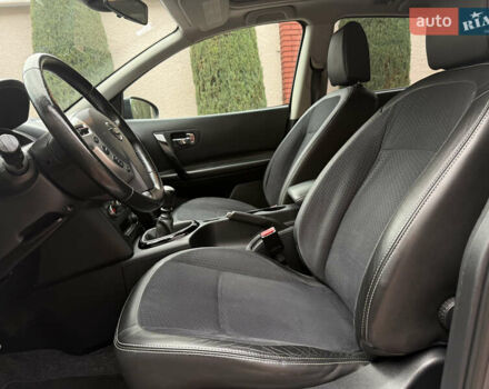 Сірий Ніссан Кашкай, об'ємом двигуна 1.6 л та пробігом 218 тис. км за 11999 $, фото 61 на Automoto.ua