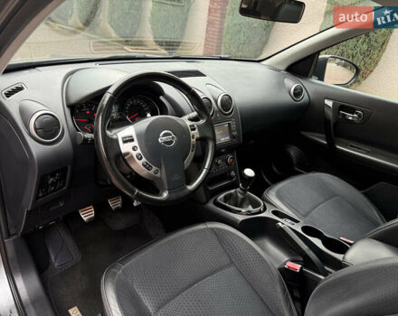 Сірий Ніссан Кашкай, об'ємом двигуна 1.6 л та пробігом 218 тис. км за 11999 $, фото 63 на Automoto.ua