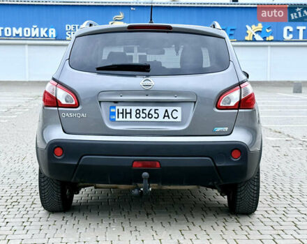 Серый Ниссан Кашкай, объемом двигателя 1.6 л и пробегом 169 тыс. км за 11900 $, фото 4 на Automoto.ua