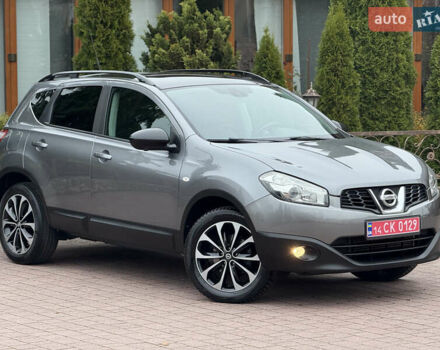 Сірий Ніссан Кашкай, об'ємом двигуна 1.6 л та пробігом 218 тис. км за 11999 $, фото 12 на Automoto.ua