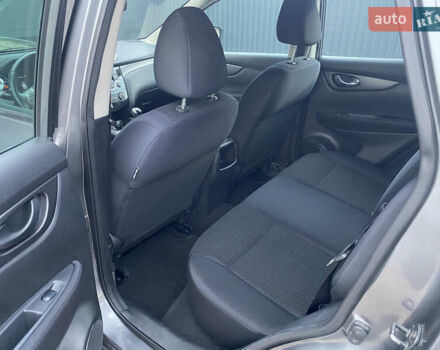 Серый Ниссан Кашкай, объемом двигателя 1.5 л и пробегом 245 тыс. км за 13300 $, фото 5 на Automoto.ua