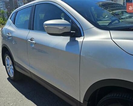 Серый Ниссан Кашкай, объемом двигателя 1.6 л и пробегом 49 тыс. км за 18999 $, фото 9 на Automoto.ua