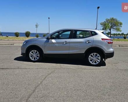 Серый Ниссан Кашкай, объемом двигателя 1.6 л и пробегом 49 тыс. км за 18999 $, фото 12 на Automoto.ua