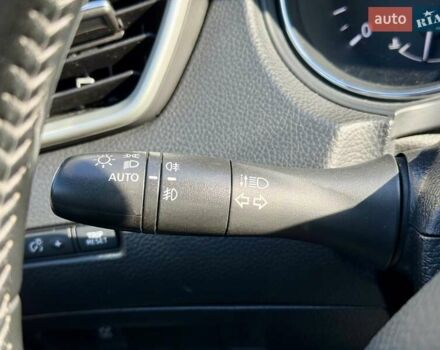 Серый Ниссан Кашкай, объемом двигателя 1.6 л и пробегом 173 тыс. км за 16000 $, фото 20 на Automoto.ua