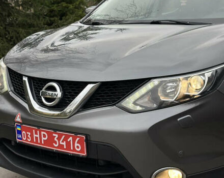 Сірий Ніссан Кашкай, об'ємом двигуна 1.5 л та пробігом 175 тис. км за 14600 $, фото 4 на Automoto.ua