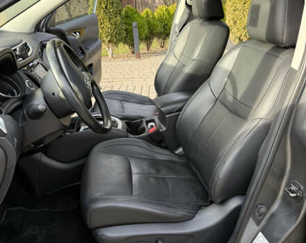 Сірий Ніссан Кашкай, об'ємом двигуна 1.6 л та пробігом 86 тис. км за 16800 $, фото 13 на Automoto.ua