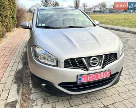 Сірий Ніссан Кашкай, об'ємом двигуна 1.6 л та пробігом 220 тис. км за 11600 $, фото 5 на Automoto.ua