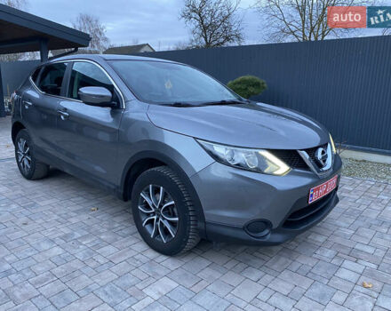 Серый Ниссан Кашкай, объемом двигателя 1.5 л и пробегом 245 тыс. км за 13300 $, фото 1 на Automoto.ua