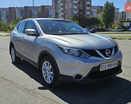 Серый Ниссан Кашкай, объемом двигателя 1.6 л и пробегом 49 тыс. км за 18999 $, фото 1 на Automoto.ua