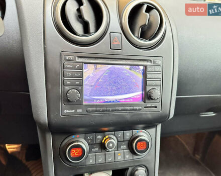 Сірий Ніссан Кашкай, об'ємом двигуна 1.6 л та пробігом 220 тис. км за 11600 $, фото 12 на Automoto.ua