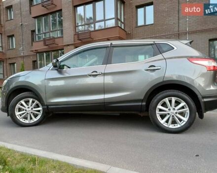 Серый Ниссан Кашкай, объемом двигателя 2 л и пробегом 155 тыс. км за 15400 $, фото 2 на Automoto.ua