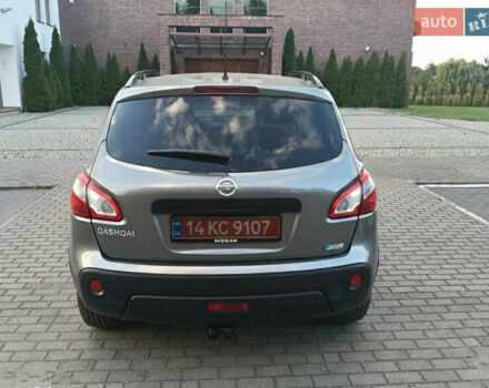 Серый Ниссан Кашкай, объемом двигателя 1.5 л и пробегом 150 тыс. км за 9900 $, фото 3 на Automoto.ua