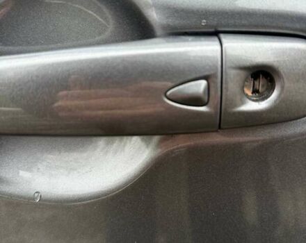 Серый Ниссан Кашкай, объемом двигателя 1.6 л и пробегом 152 тыс. км за 15600 $, фото 11 на Automoto.ua