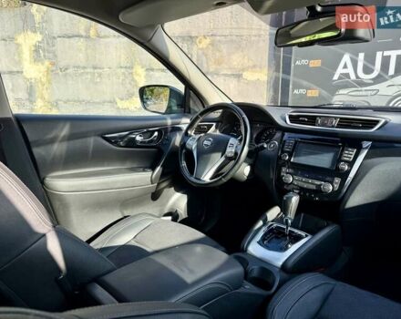 Серый Ниссан Кашкай, объемом двигателя 1.6 л и пробегом 173 тыс. км за 16000 $, фото 12 на Automoto.ua