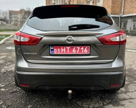 Серый Ниссан Кашкай, объемом двигателя 1.6 л и пробегом 152 тыс. км за 15600 $, фото 6 на Automoto.ua