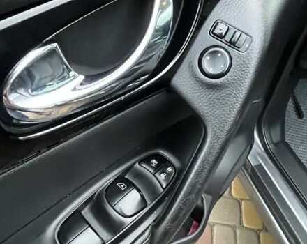 Серый Ниссан Кашкай, объемом двигателя 1.6 л и пробегом 198 тыс. км за 14600 $, фото 20 на Automoto.ua