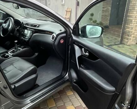 Серый Ниссан Кашкай, объемом двигателя 1.6 л и пробегом 198 тыс. км за 14600 $, фото 9 на Automoto.ua