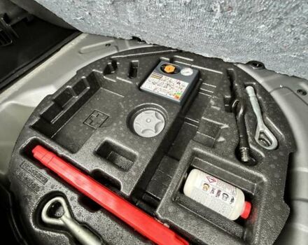 Серый Ниссан Кашкай, объемом двигателя 1.5 л и пробегом 228 тыс. км за 14100 $, фото 15 на Automoto.ua