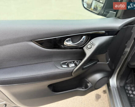 Ніссан Кашкай 2014 у Дубно на Automoto.ua Сірий Ніссан Кашкай, об'ємом двигуна 1.2 л та пробігом 105 тис. км за 11500 $, фото 12 на Automoto.ua