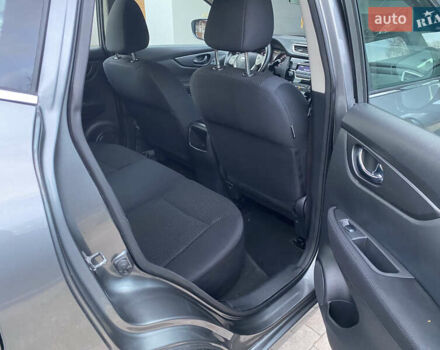 Серый Ниссан Кашкай, объемом двигателя 1.5 л и пробегом 245 тыс. км за 13300 $, фото 6 на Automoto.ua