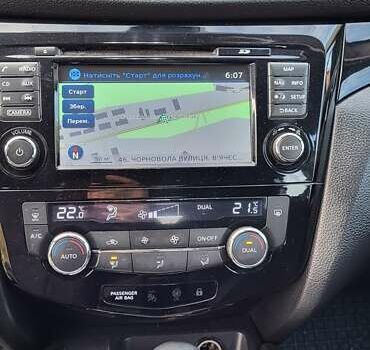 Сірий Ніссан Кашкай, об'ємом двигуна 1.6 л та пробігом 200 тис. км за 12250 $, фото 6 на Automoto.ua