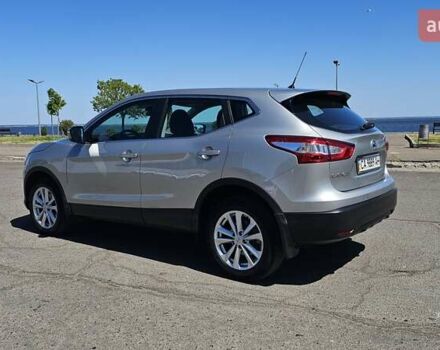 Серый Ниссан Кашкай, объемом двигателя 1.6 л и пробегом 49 тыс. км за 18999 $, фото 4 на Automoto.ua