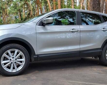 Серый Ниссан Кашкай, объемом двигателя 1.6 л и пробегом 200 тыс. км за 12850 $, фото 18 на Automoto.ua
