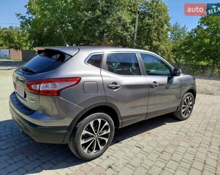 Сірий Ніссан Кашкай, об'ємом двигуна 1.5 л та пробігом 244 тис. км за 13950 $, фото 5 на Automoto.ua