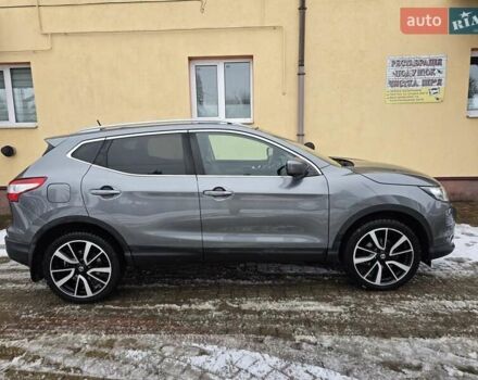 Серый Ниссан Кашкай, объемом двигателя 1.6 л и пробегом 189 тыс. км за 15350 $, фото 5 на Automoto.ua