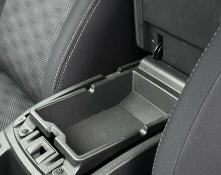 Сірий Ніссан Кашкай, об'ємом двигуна 1.5 л та пробігом 175 тис. км за 14600 $, фото 37 на Automoto.ua