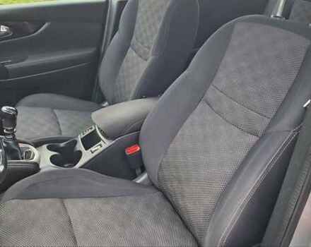 Серый Ниссан Кашкай, объемом двигателя 1.5 л и пробегом 120 тыс. км за 14900 $, фото 40 на Automoto.ua