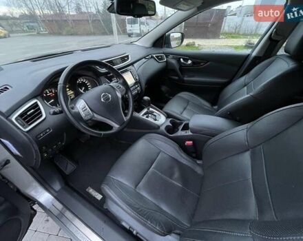 Сірий Ніссан Кашкай, об'ємом двигуна 1.2 л та пробігом 83 тис. км за 13500 $, фото 36 на Automoto.ua