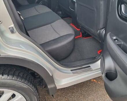 Серый Ниссан Кашкай, объемом двигателя 1.5 л и пробегом 120 тыс. км за 14900 $, фото 79 на Automoto.ua