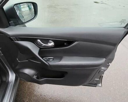 Сірий Ніссан Кашкай, об'ємом двигуна 1.6 л та пробігом 210 тис. км за 14750 $, фото 8 на Automoto.ua