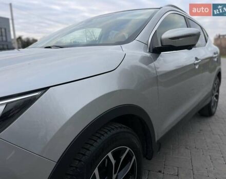 Сірий Ніссан Кашкай, об'ємом двигуна 1.2 л та пробігом 83 тис. км за 13500 $, фото 12 на Automoto.ua