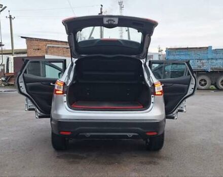 Серый Ниссан Кашкай, объемом двигателя 1.5 л и пробегом 120 тыс. км за 14900 $, фото 95 на Automoto.ua