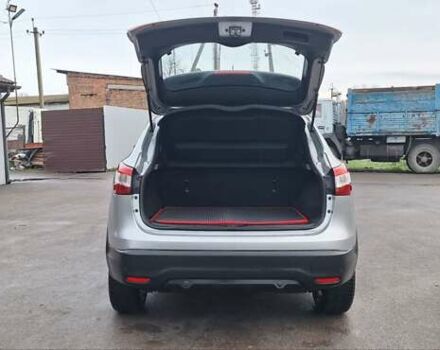 Серый Ниссан Кашкай, объемом двигателя 1.5 л и пробегом 120 тыс. км за 14900 $, фото 17 на Automoto.ua