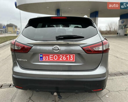 Серый Ниссан Кашкай, объемом двигателя 1.6 л и пробегом 171 тыс. км за 14950 $, фото 11 на Automoto.ua