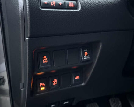 Сірий Ніссан Кашкай, об'ємом двигуна 1.6 л та пробігом 177 тис. км за 15499 $, фото 13 на Automoto.ua