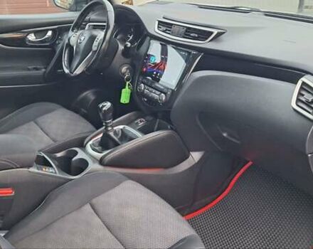 Серый Ниссан Кашкай, объемом двигателя 1.5 л и пробегом 120 тыс. км за 14900 $, фото 68 на Automoto.ua