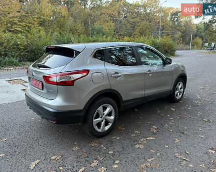 Серый Ниссан Кашкай, объемом двигателя 1.5 л и пробегом 188 тыс. км за 14900 $, фото 4 на Automoto.ua