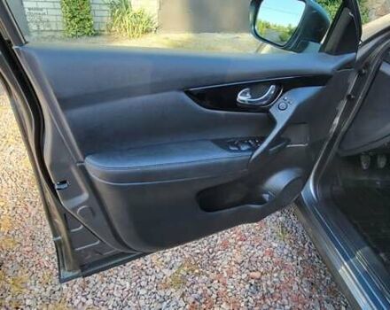 Серый Ниссан Кашкай, объемом двигателя 1.6 л и пробегом 209 тыс. км за 15250 $, фото 3 на Automoto.ua