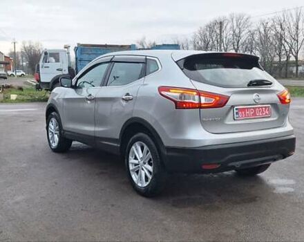 Серый Ниссан Кашкай, объемом двигателя 1.5 л и пробегом 120 тыс. км за 14900 $, фото 111 на Automoto.ua