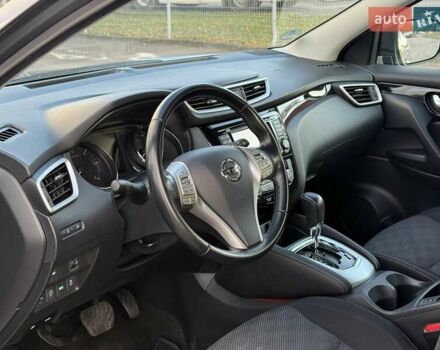 Сірий Ніссан Кашкай, об'ємом двигуна 1.6 л та пробігом 92 тис. км за 16200 $, фото 13 на Automoto.ua