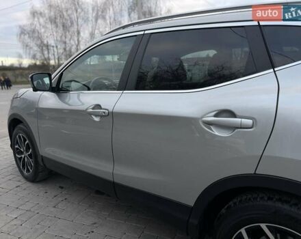 Сірий Ніссан Кашкай, об'ємом двигуна 1.2 л та пробігом 83 тис. км за 13500 $, фото 8 на Automoto.ua