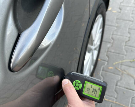 Сірий Ніссан Кашкай, об'ємом двигуна 1.5 л та пробігом 160 тис. км за 15400 $, фото 36 на Automoto.ua