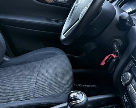 Серый Ниссан Кашкай, объемом двигателя 1.5 л и пробегом 188 тыс. км за 14900 $, фото 18 на Automoto.ua