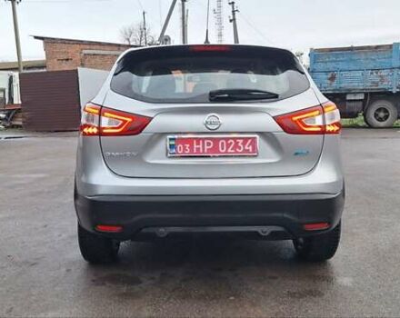 Серый Ниссан Кашкай, объемом двигателя 1.5 л и пробегом 120 тыс. км за 14900 $, фото 58 на Automoto.ua