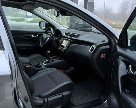 Сірий Ніссан Кашкай, об'ємом двигуна 1.6 л та пробігом 177 тис. км за 15499 $, фото 19 на Automoto.ua