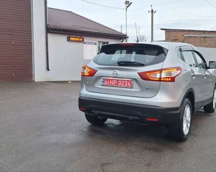 Серый Ниссан Кашкай, объемом двигателя 1.5 л и пробегом 120 тыс. км за 14900 $, фото 112 на Automoto.ua
